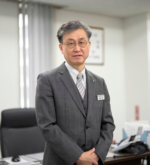 代表取締役社長　奥芝 義人